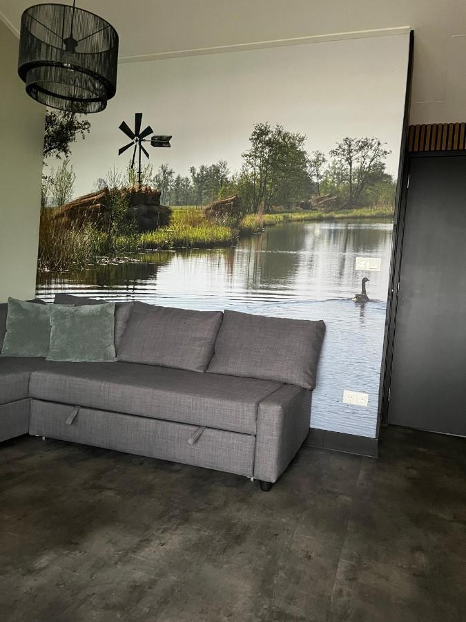 Camping Kleine Belterwijde, Wiede Lodge Met Uitzicht Over Het Water Exterior photo